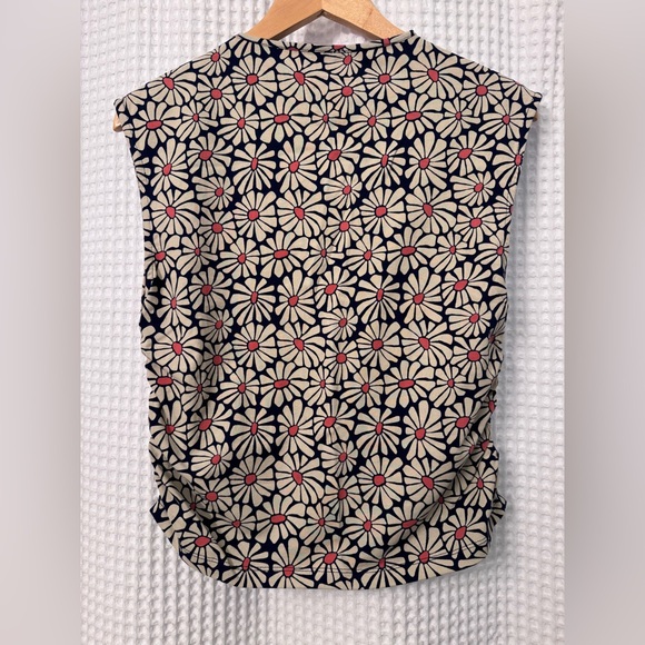 Mata Traders Ruched Top - Sleeveless with Flower Power Design - Picture 6 of 8